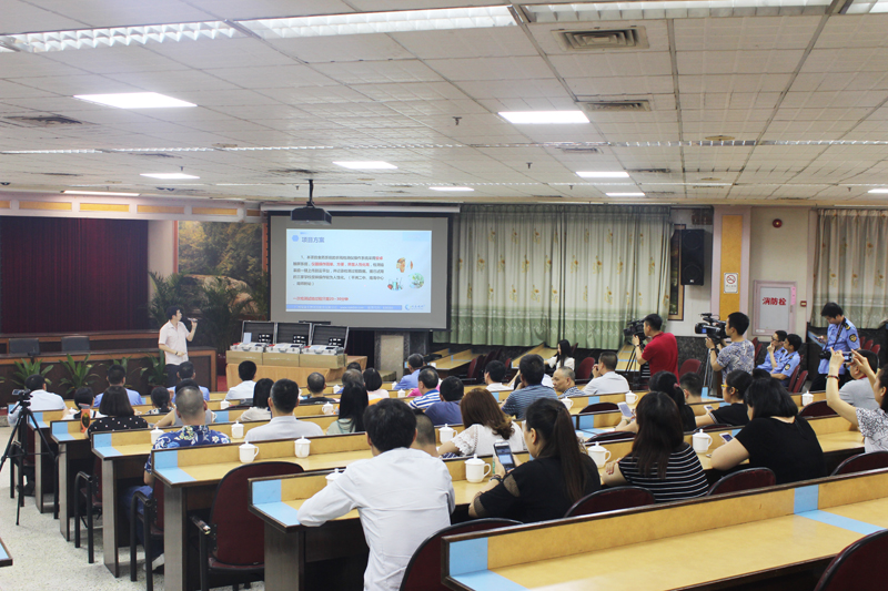 安博体育登录官网食用农产品快检设备捐赠仪式在桂城街道办事处举行